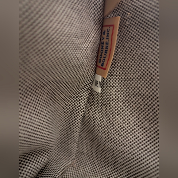 Like New Authentic Dooney & Bourke 4 Piece Handbag Set - Picture 14 of 15